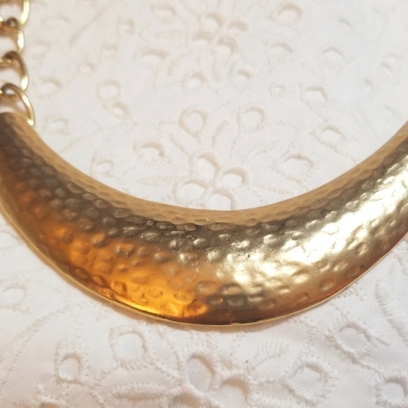 Vtg KJL Kenneth Jay Lane Gold Hammered Necklace - Picture 5 of 7